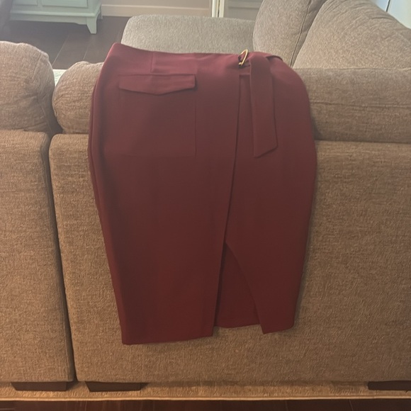 Forever 21 Deep Burgundy Skirt - Picture 1 of 4